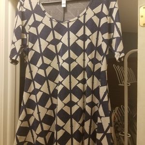 Lularoe medium perfect